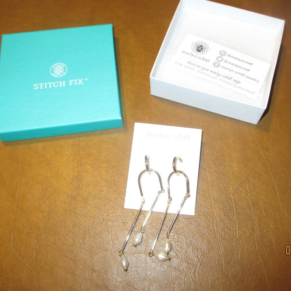 STITCH FIX Marlyn Schiff Gold Tone PEARL DROP LONG DANGLE Earrings Posts